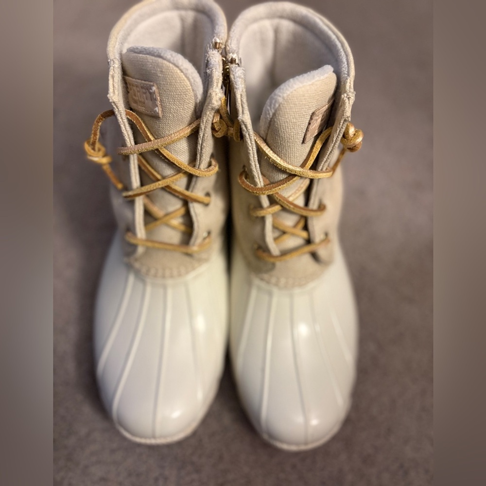 Sperry Women's Saltwater Rain Boot Gold Sparkle Size 7 Women